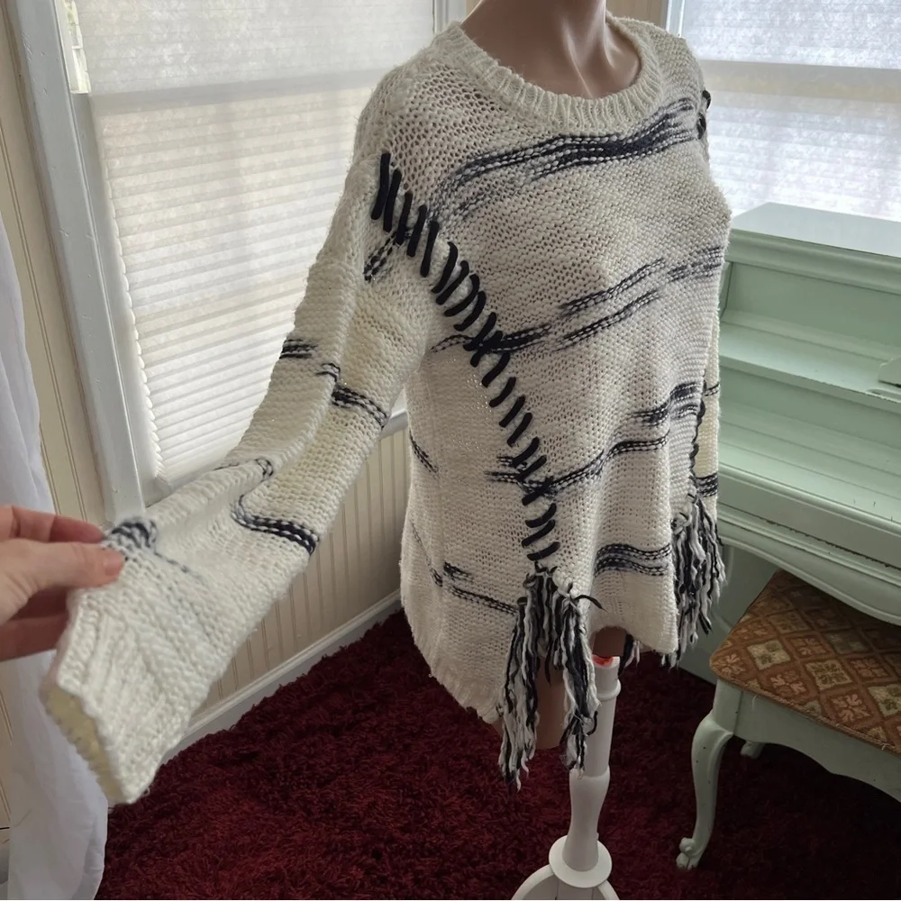 Rebecca Elliot white black fringe sweater